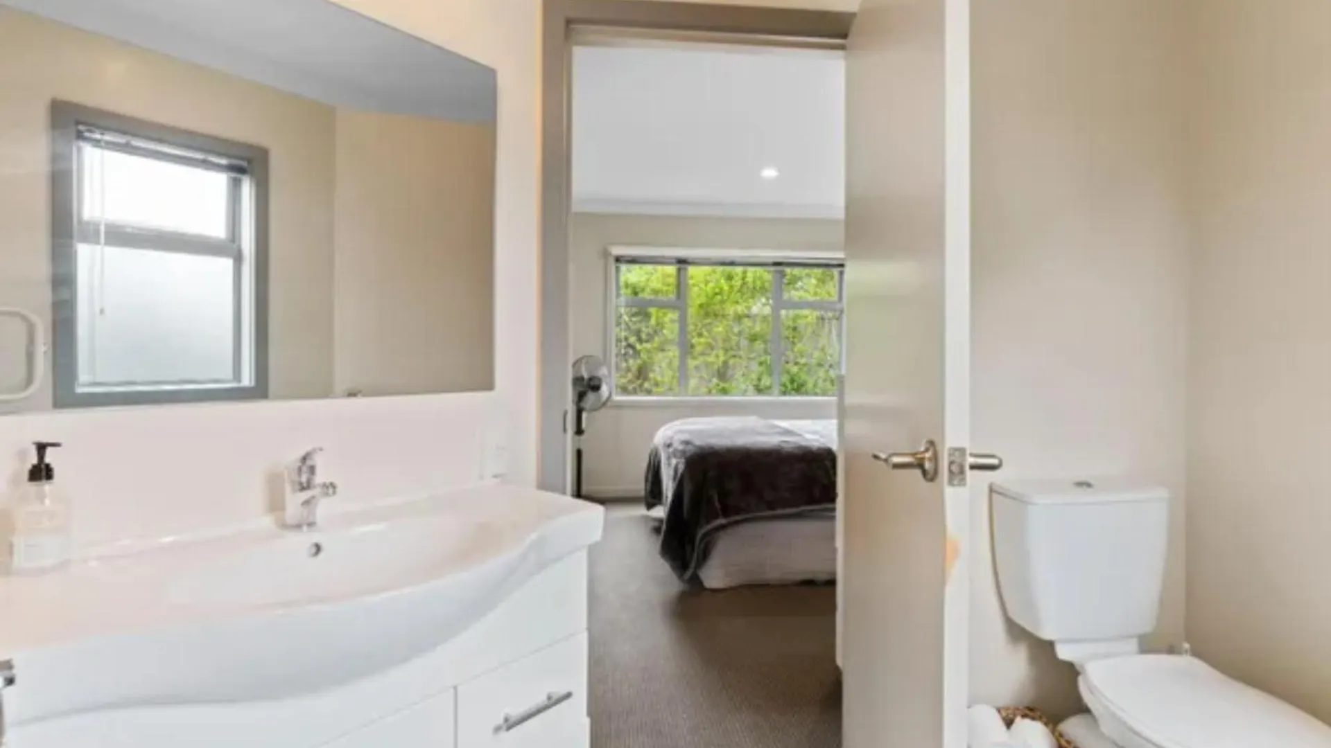 Holiday home Noble Retreat - Taupo Holiday House